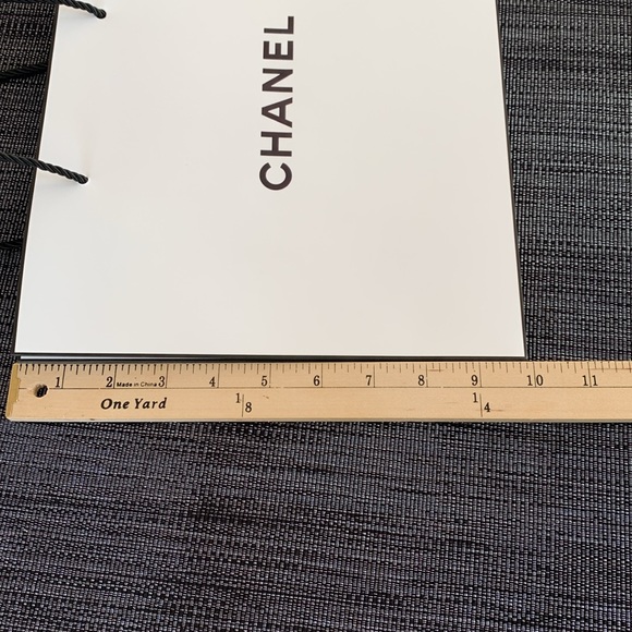 Chanel Gift Bag - Picture 4 of 6